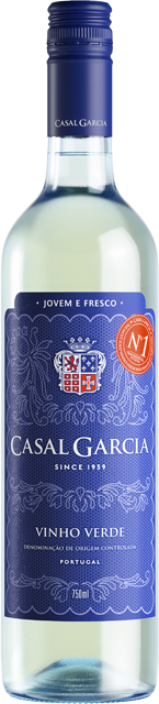 Portugal: Casal Garcia Vinho Verde oder Sangria 