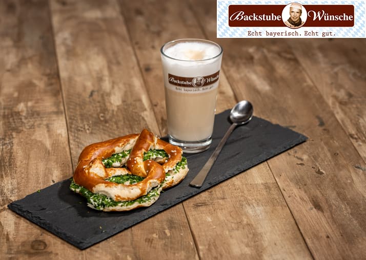 Frischkäsebreze + kleines Heißgetränk