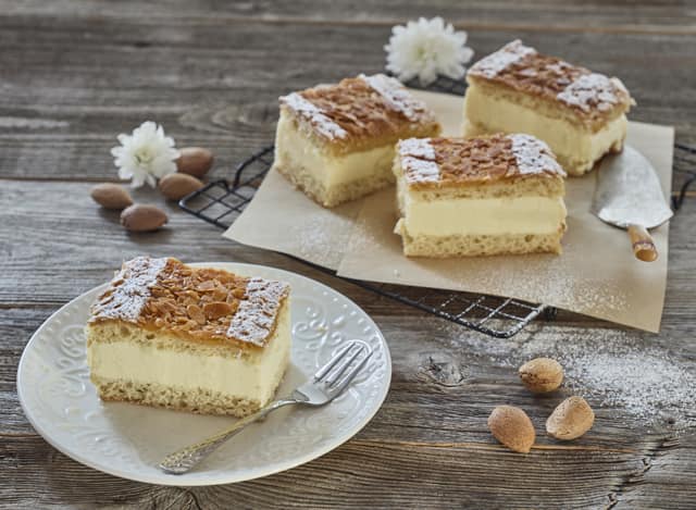 Ab Donnerstag erhältlich: Bienenstich-Schnitten