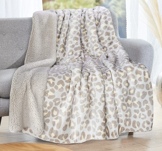 DEKOR Sherpa-Wohndecke