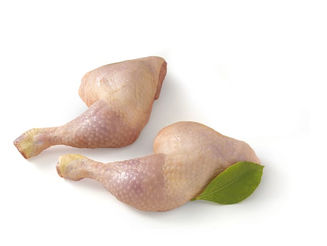 Frische Hähnchenschenkel