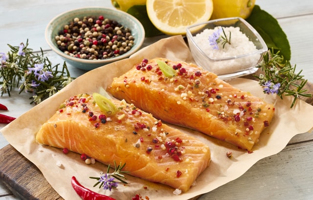 Ab Dienstag erhältlich: ²Lachs-Zitronengras-Filets