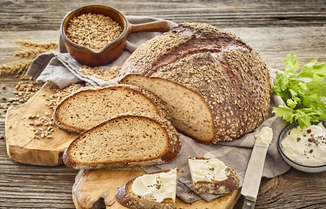 Ab Donnerstag erhältlich: ¹Urkulturkorn Brot 