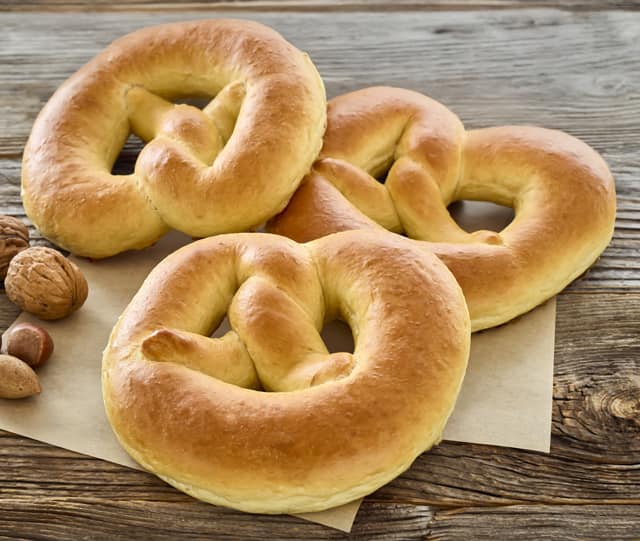 ¹Süße Brezeln – 2+1 Gratis²